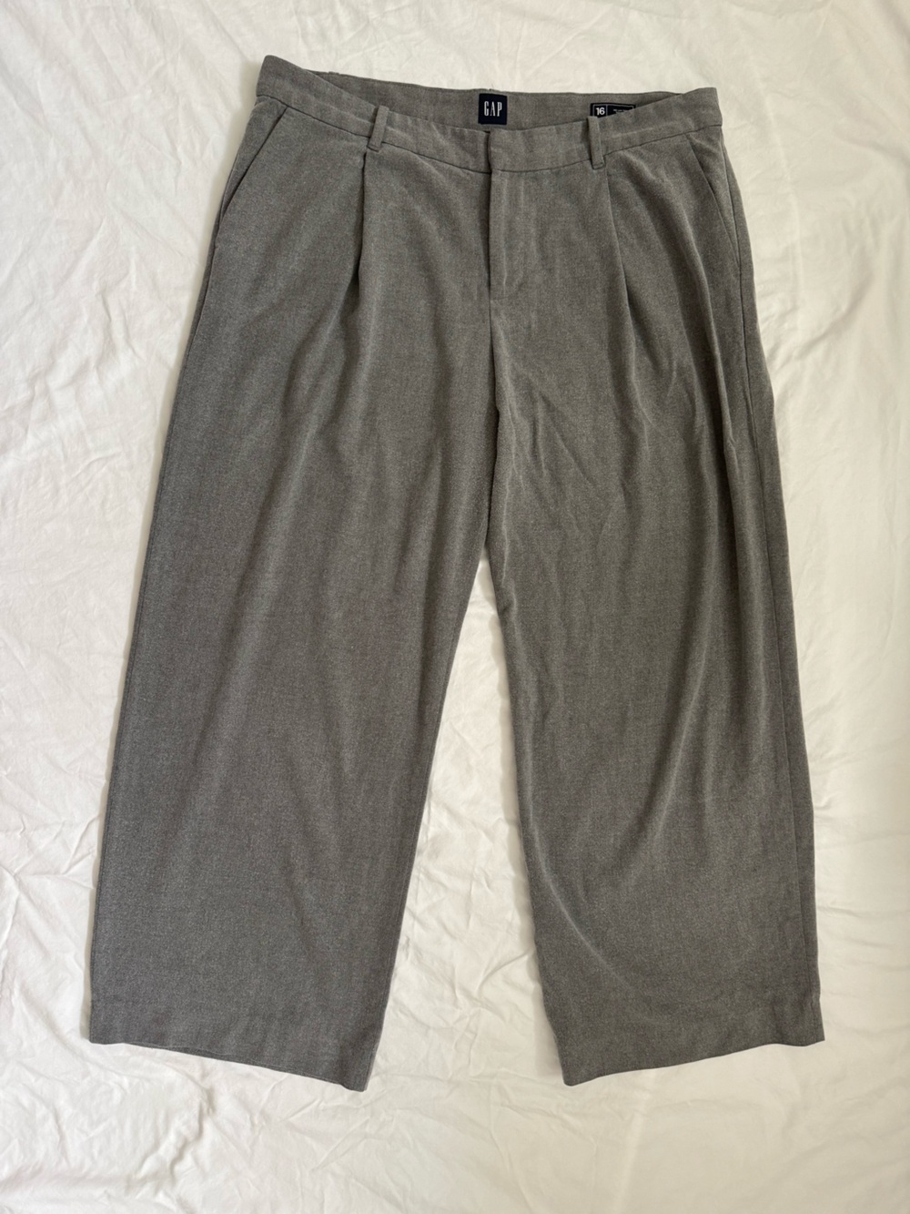 GAP Women’s Low Rise Wide Leg Pants Size 16 Gray Like New
